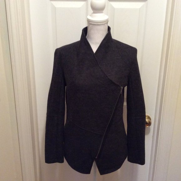 BB Dakota Jackets & Blazers - BB Dakota Jacket Charcoal Gray S Asymmetrical Zip